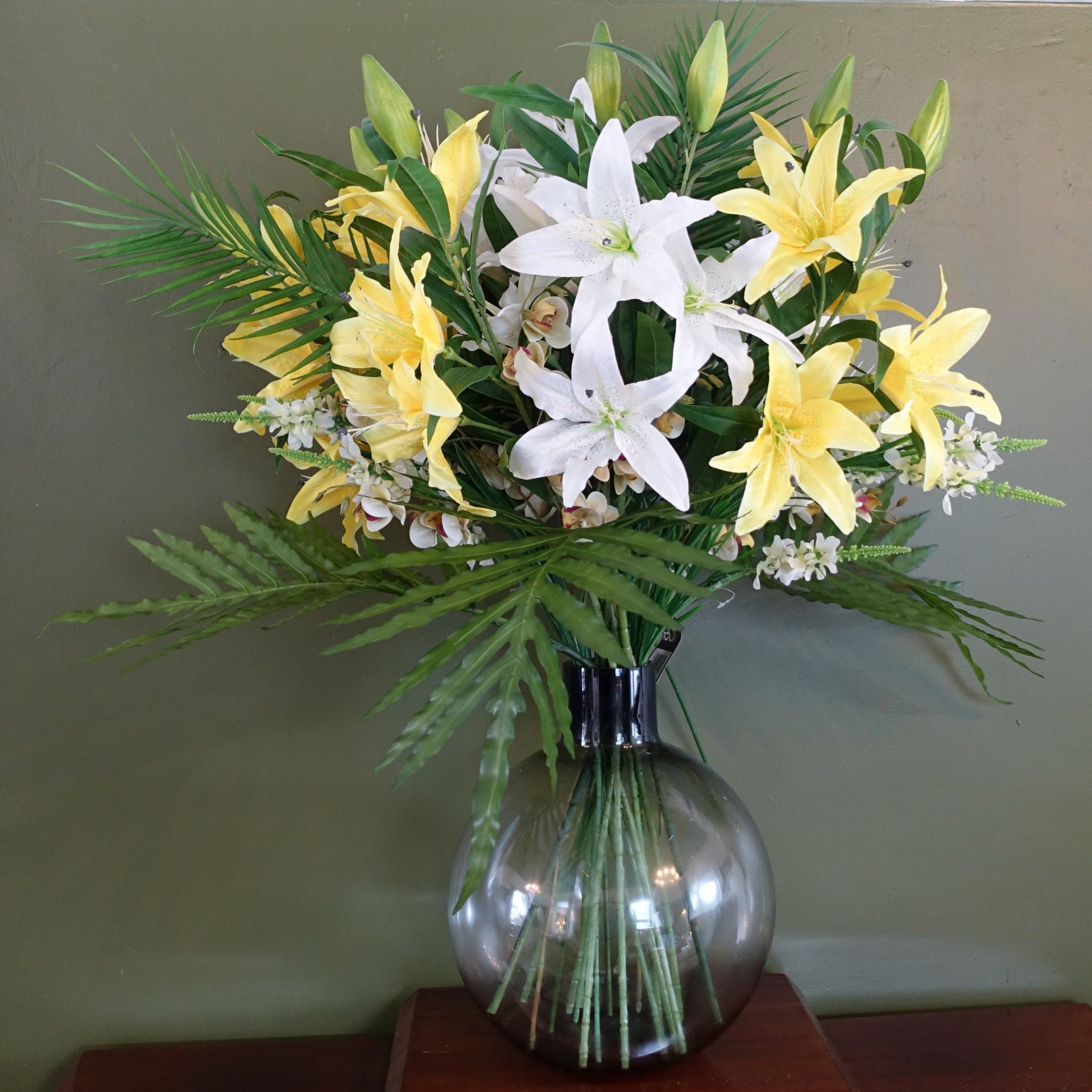 40cm Grey Smoke Bottle Glass Vase