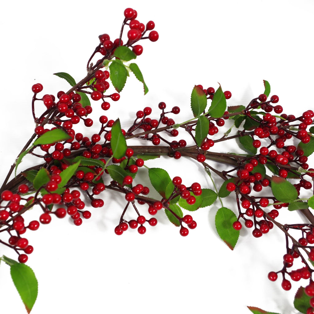 150cm Large Luxury Artificial Christmas Natural Look Red Berry Floristry Garland