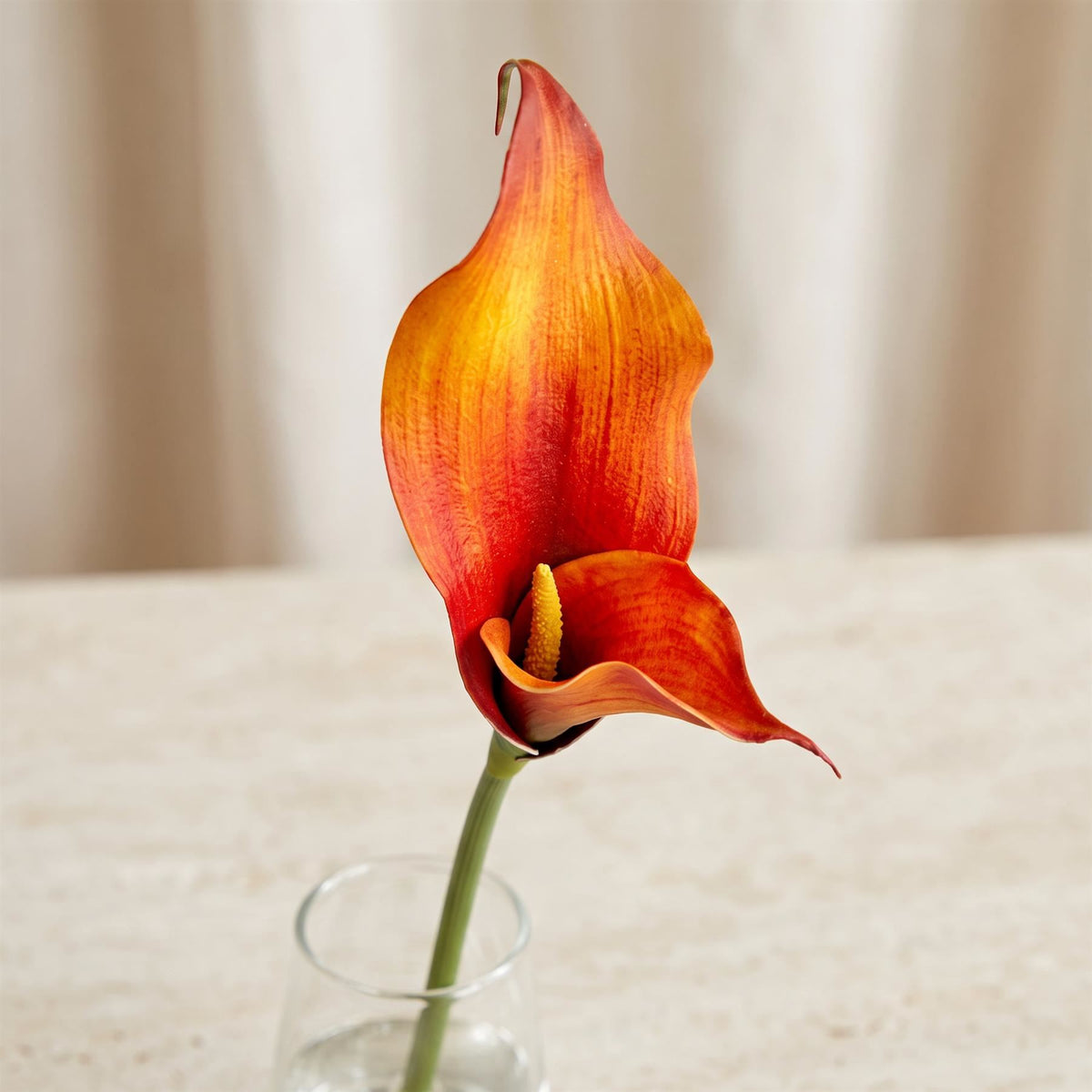 Faux Calla Lily Stems, 70cm Single-Bloom Flowers - Set of 6